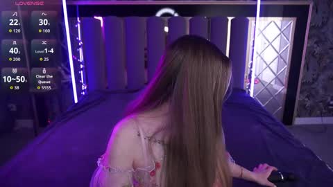 Snapshot of danielareign chatting on April 26, 2026, 12:47 pm danielareign online show from April 26, 2026, 12:47 pm