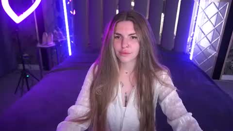 Snapshot of danielareign chatting on June 13, 2026, 12:36 pm danielareign online show from June 13, 2026, 12:36 pm