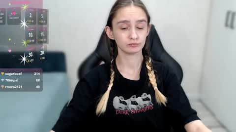 Snapshot of daniella_martin chatting on January 7, 2025, 12:03 am Daniella Martin online show from January 7, 2025, 12:03 am