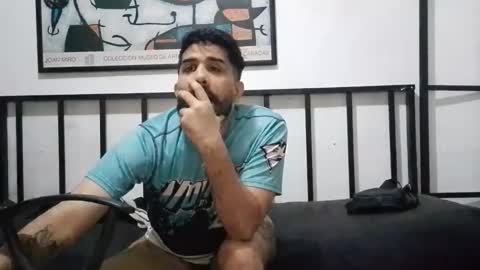 daniellaralarocca11 online show from March 23, 2026, 7:56 am