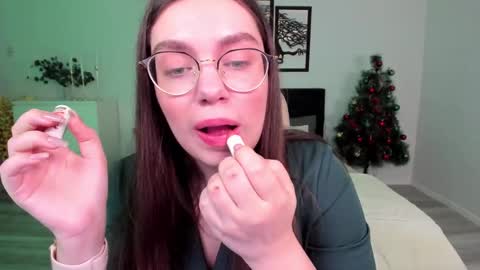 Daniella online show from December 17, 2024, 4:32 pm