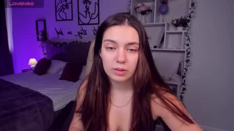 Daniella online show from October 4, 2025, 10:57 am