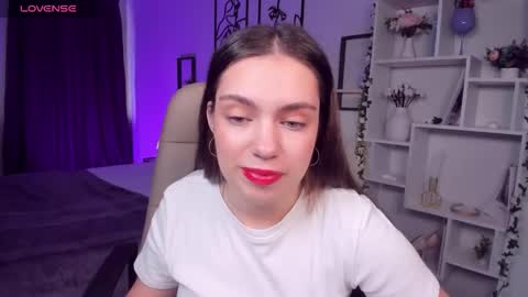 Daniella online show from October 6, 2025, 10:45 am