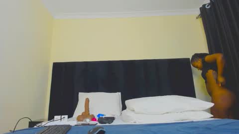 danielle_rock online show from October 14, 2025, 10:38 am