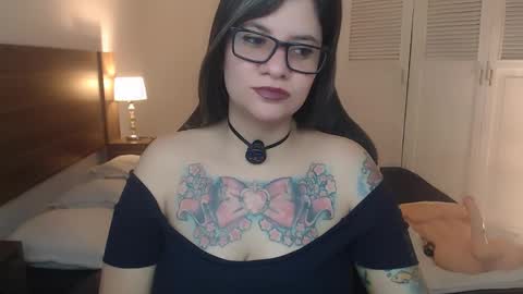 Snapshot of daniellerain chatting on June 1, 2026, 9:00 am daniellerain online show from June 1, 2026, 9:00 am