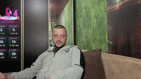 Snapshot of danielocool chatting on May 16, 2026, 6:54 am DanieloCool online show from May 16, 2026, 6:54 am