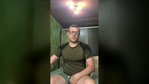 Snapshot of danielocool chatting on June 19, 2026, 7:34 am DanieloCool online show from June 19, 2026, 7:34 am