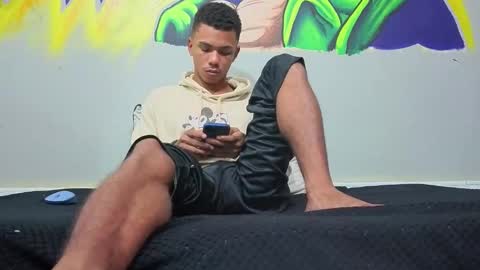 JUAN online show from February 4, 2026, 5:02 am