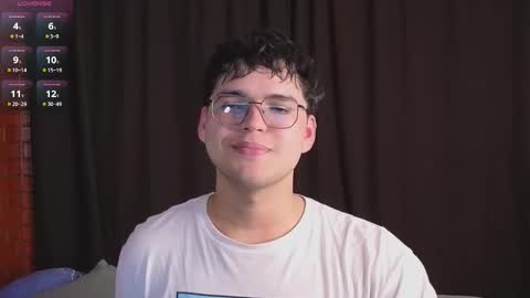 Snapshot of danijungle chatting on November 13, 2025, 2:21 am Daniel online show from November 13, 2025, 2:21 am