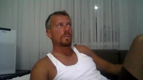 Snapshot of danisami12345 chatting on September 14, 2025, 11:15 pm daniel online show from September 14, 2025, 11:15 pm