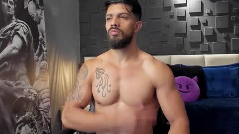 Snapshot of dann_saenz chatting on January 18, 2025, 8:30 pm Dann saenz online show from January 18, 2025, 8:30 pm