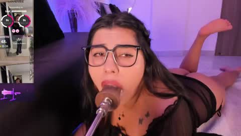 Snapshot of danna_adams1 chatting on May 28, 2026, 7:55 pm danna_adams1 online show from May 28, 2026, 7:55 pm