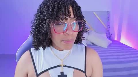 DannaBerry online show from October 27, 2025, 4:11 pm