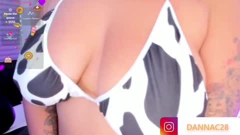 Snapshot of danna_c28 chatting on February 1, 2025, 12:26 pm Danna online show from February 1, 2025, 12:26 pm