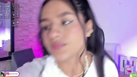 Snapshot of danna_gomez19 chatting on May 4, 2026, 11:12 pm Sofia online show from May 4, 2026, 11:12 pm