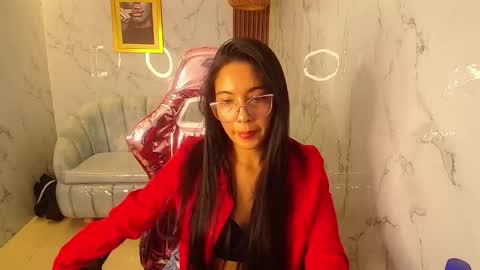 danna_sweet_s online show from October 16, 2025, 8:10 pm