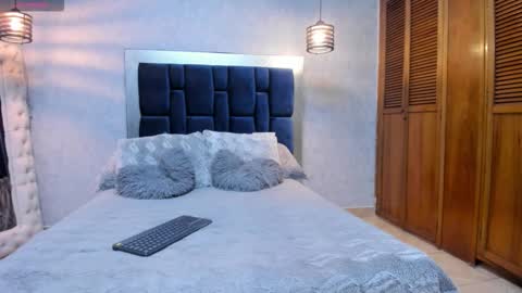 Danna  online show from October 11, 2025, 12:15 pm