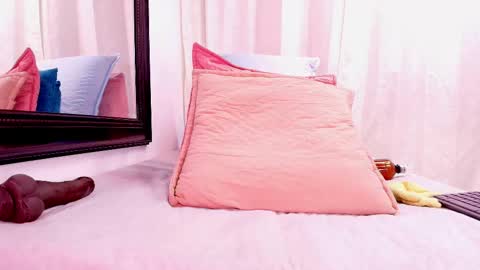 Danna Berlin  online show from February 12, 2025, 10:26 pm