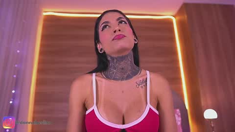 Danna Berlin  online show from March 16, 2026, 7:18 pm