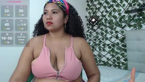 dannaberlin_0 online show from February 27, 2025, 4:32 pm