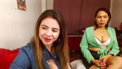 dannamomcerrat online show from March 9, 2025, 4:38 am