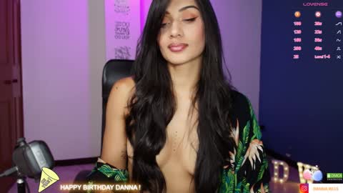 Danna Wells online show from December 15, 2024, 2:41 am