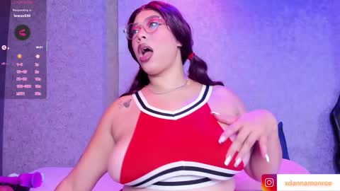 Danna Monroe  online show from October 9, 2025, 11:41 am