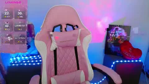 Maddisoon online show from April 23, 2026, 1:40 am