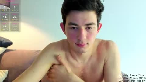 danny__magic online show from December 18, 2025, 1:17 pm