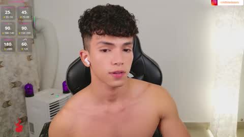 Snapshot of danny__vegas chatting on October 30, 2025, 1:51 am D A N N Y online show from October 30, 2025, 1:51 am