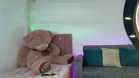 danny_cam1423 online show from March 24, 2026, 4:23 pm