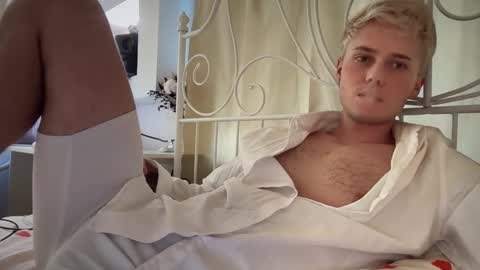 danny online show from October 7, 2025, 1:19 pm