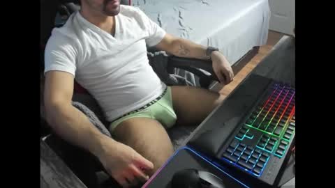 Snapshot of dannydusk chatting on March 4, 2026, 4:18 am Danny online show from March 4, 2026, 4:18 am