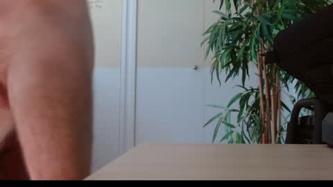 Snapshot of dannyfunboy chatting on April 9, 2026, 1:49 am Danny online show from April 9, 2026, 1:49 am