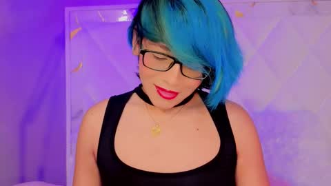 Snapshot of dannyhot__ chatting on March 10, 2026, 8:36 pm Danny online show from March 10, 2026, 8:36 pm