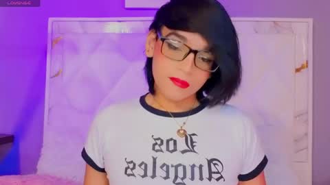 Snapshot of dannyhot__ chatting on May 2, 2026, 8:47 pm Danny online show from May 2, 2026, 8:47 pm