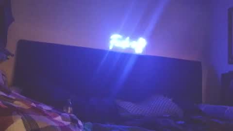 dannytabb1 online show from December 2, 2025, 1:22 am