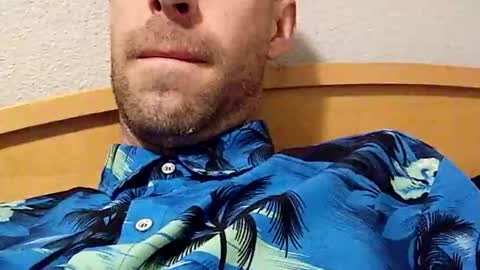 dano9696 online show from February 9, 2026, 3:32 am