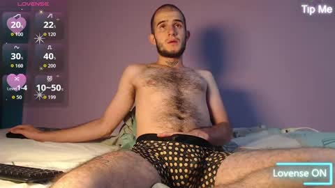 dante_bear online show from September 19, 2025, 2:35 am