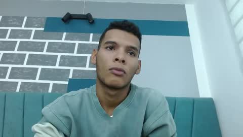 dante_black_1 online show from May 7, 2026, 11:48 am