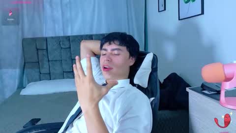 Snapshot of dante_kent chatting on June 4, 2026, 2:12 pm DANTE KENT online show from June 4, 2026, 2:12 pm