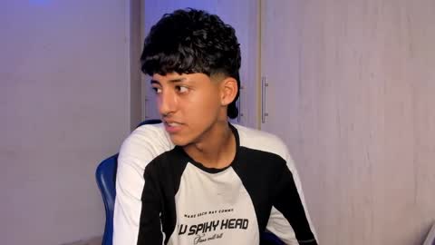 dante_martinez1 online show from April 10, 2026, 8:46 pm
