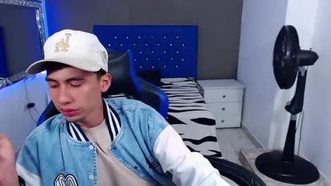 Snapshot of dante_tompson chatting on February 6, 2025, 12:26 pm Dante online show from February 6, 2025, 12:26 pm