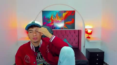 Snapshot of dante_tompson chatting on March 11, 2025, 12:17 pm Dante online show from March 11, 2025, 12:17 pm