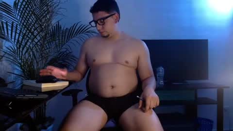 Snapshot of dante_xo chatting on June 1, 2026, 11:06 pm A L E J A N D R O online show from June 1, 2026, 11:06 pm