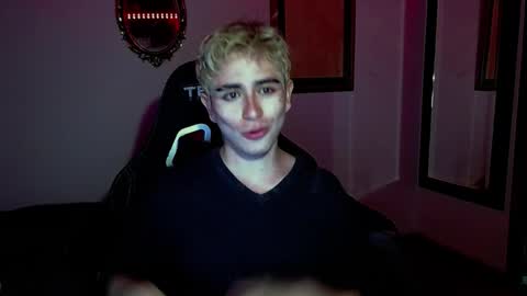 danteobscuro online show from December 2, 2025, 11:23 pm