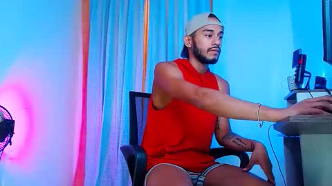 Dante Santoro online show from April 7, 2026, 11:43 am