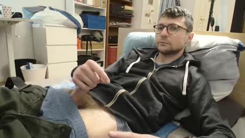 Daniel online show from April 22, 2026, 6:31 pm