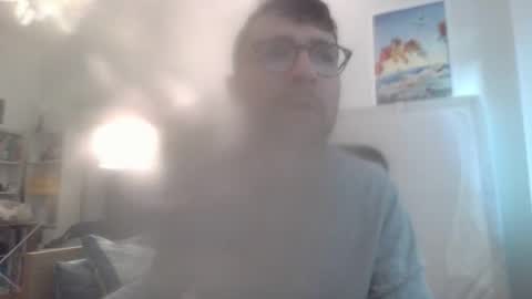 Snapshot of dantheman233 chatting on May 3, 2026, 8:42 am Daniel online show from May 3, 2026, 8:42 am