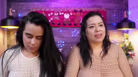 Dany And Alexa online show from December 17, 2025, 1:28 pm